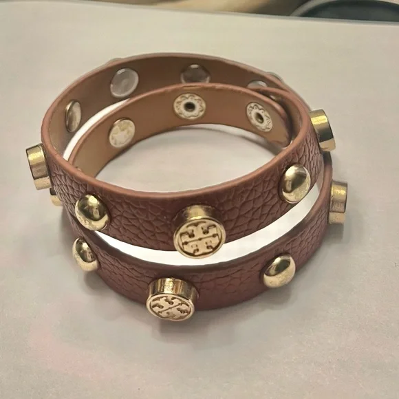 Tory Burch Brown Leather Bracelet with Gold Studs - Picture 2 of 2